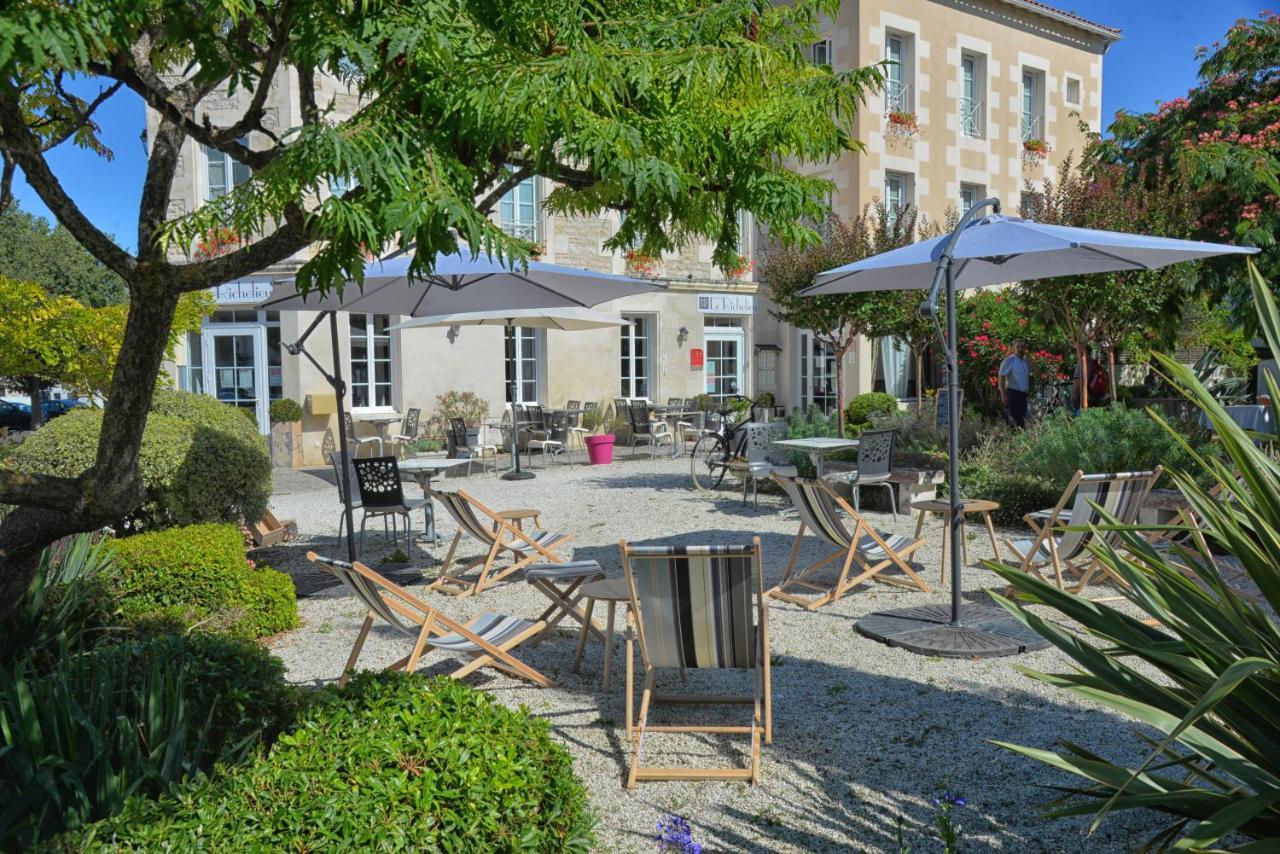 Logis Hotel Le Richelieu - Royan Atlantique Saujon Exterior foto